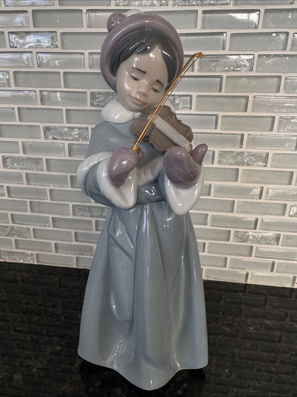 Lladro Blue and Lavender Porcelain Violinist Figurine
